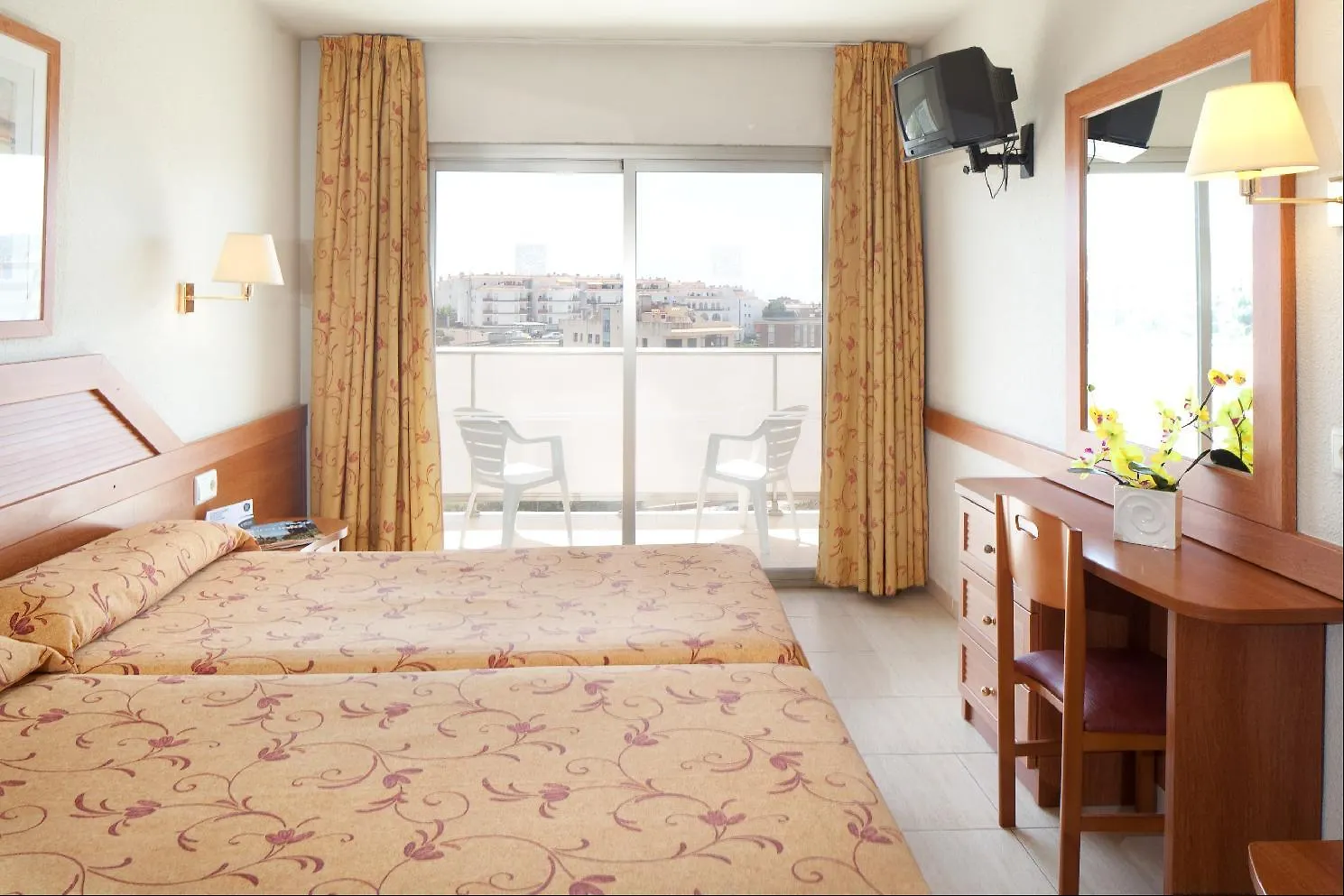 Htop Royal Star & Spa #Htopfun Lloret de Mar Spain
